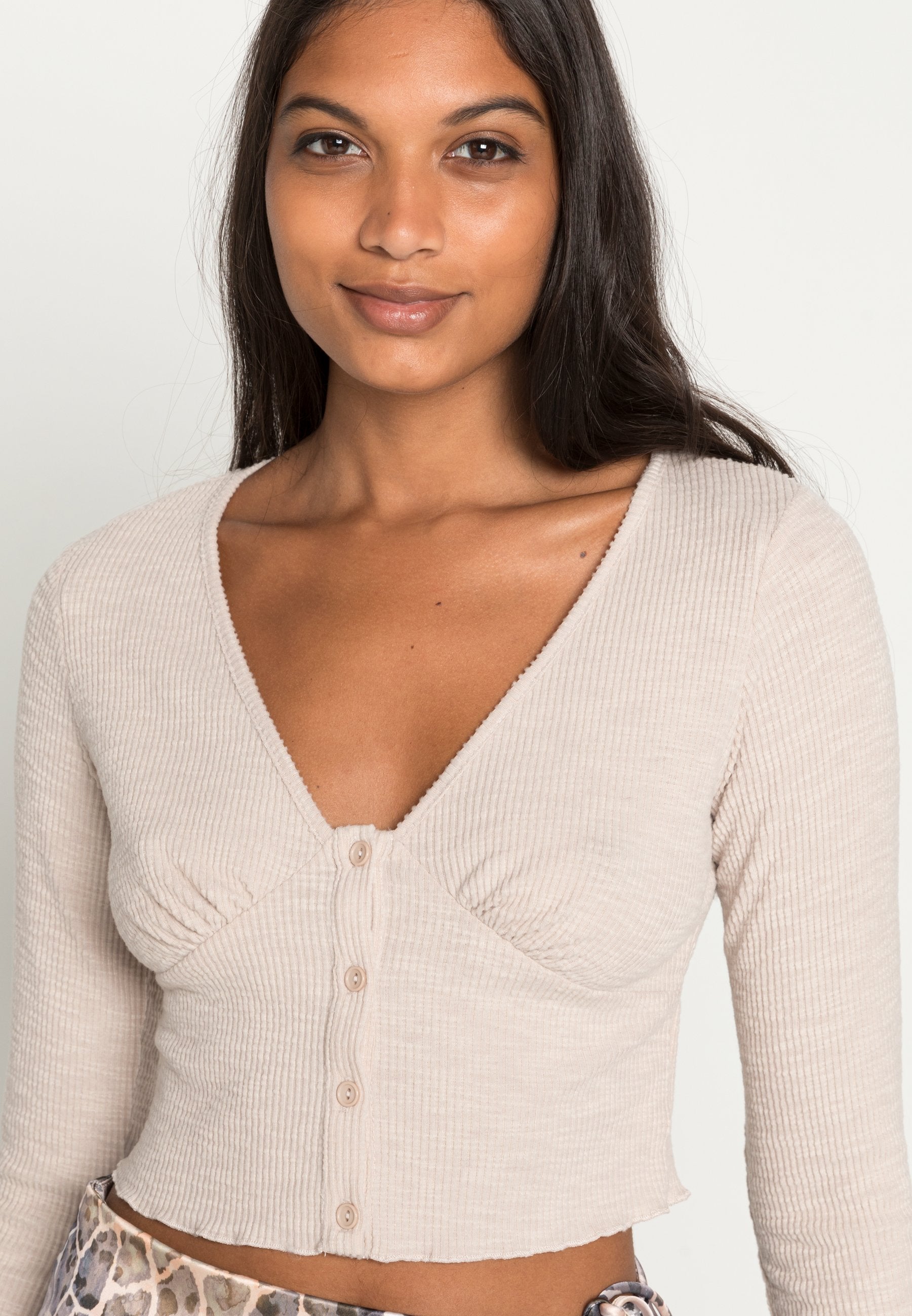 Glamorous BUTTONTHROUGH BODYCON CROP TOP WITH LETTUCE HEM & PLUNGE NECK