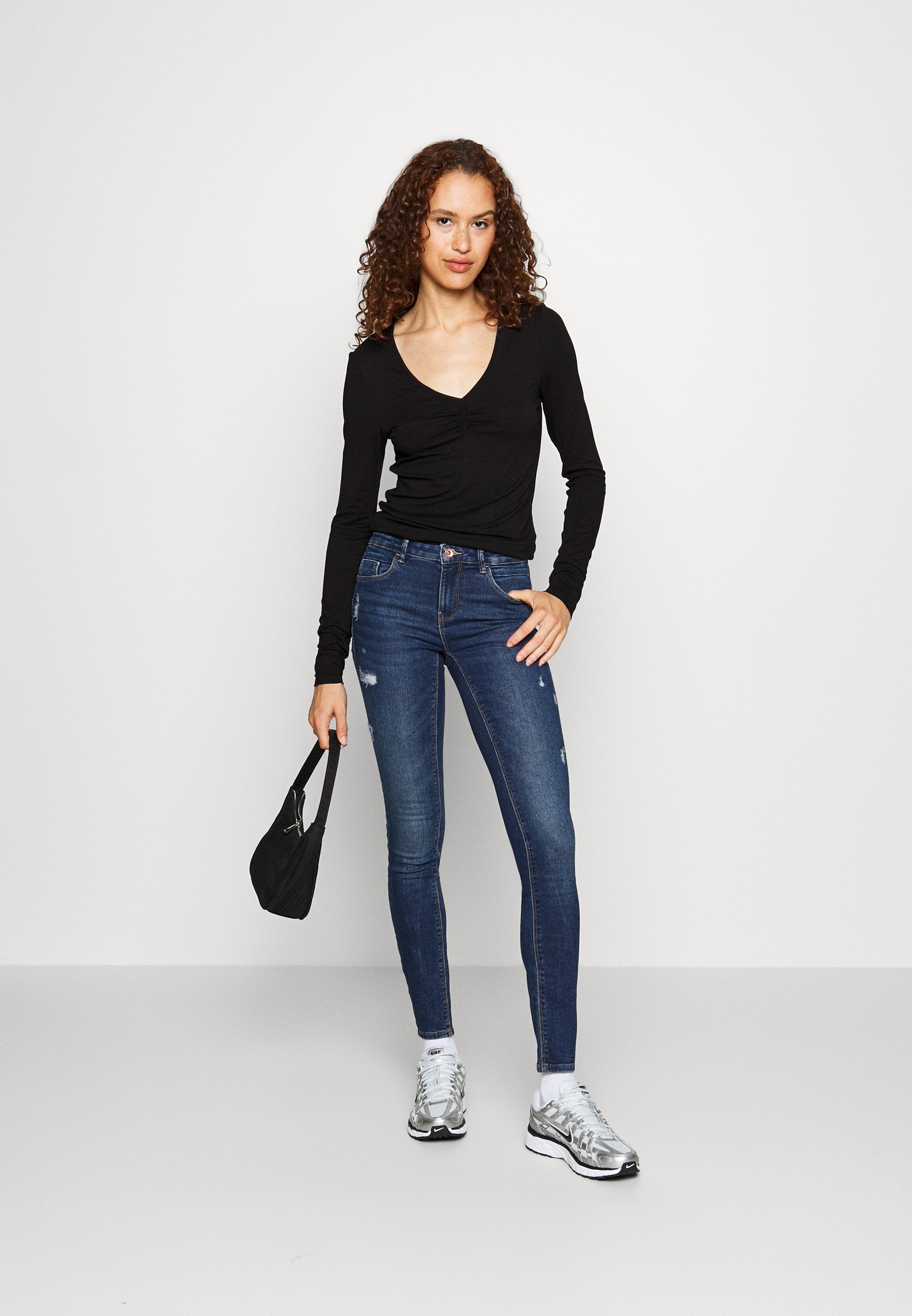 ONLDAISY PUSH UP  Media 2