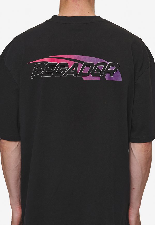 Pegador CLAYTON TEE