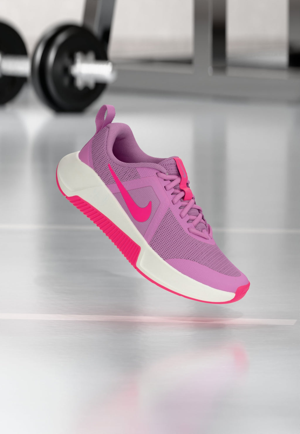 Nike Performance MC 3