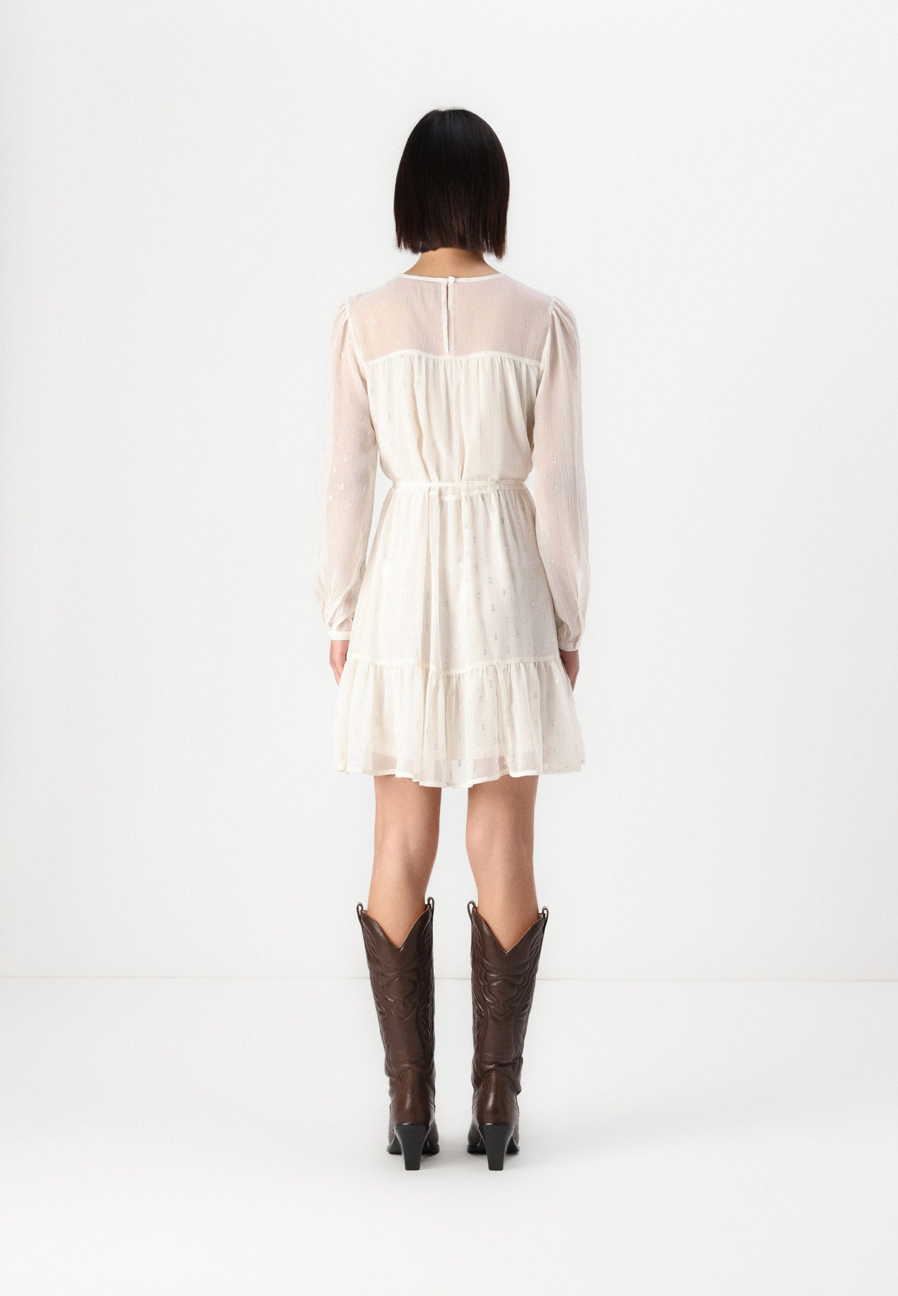 ONLLIVY DRESS Media 4