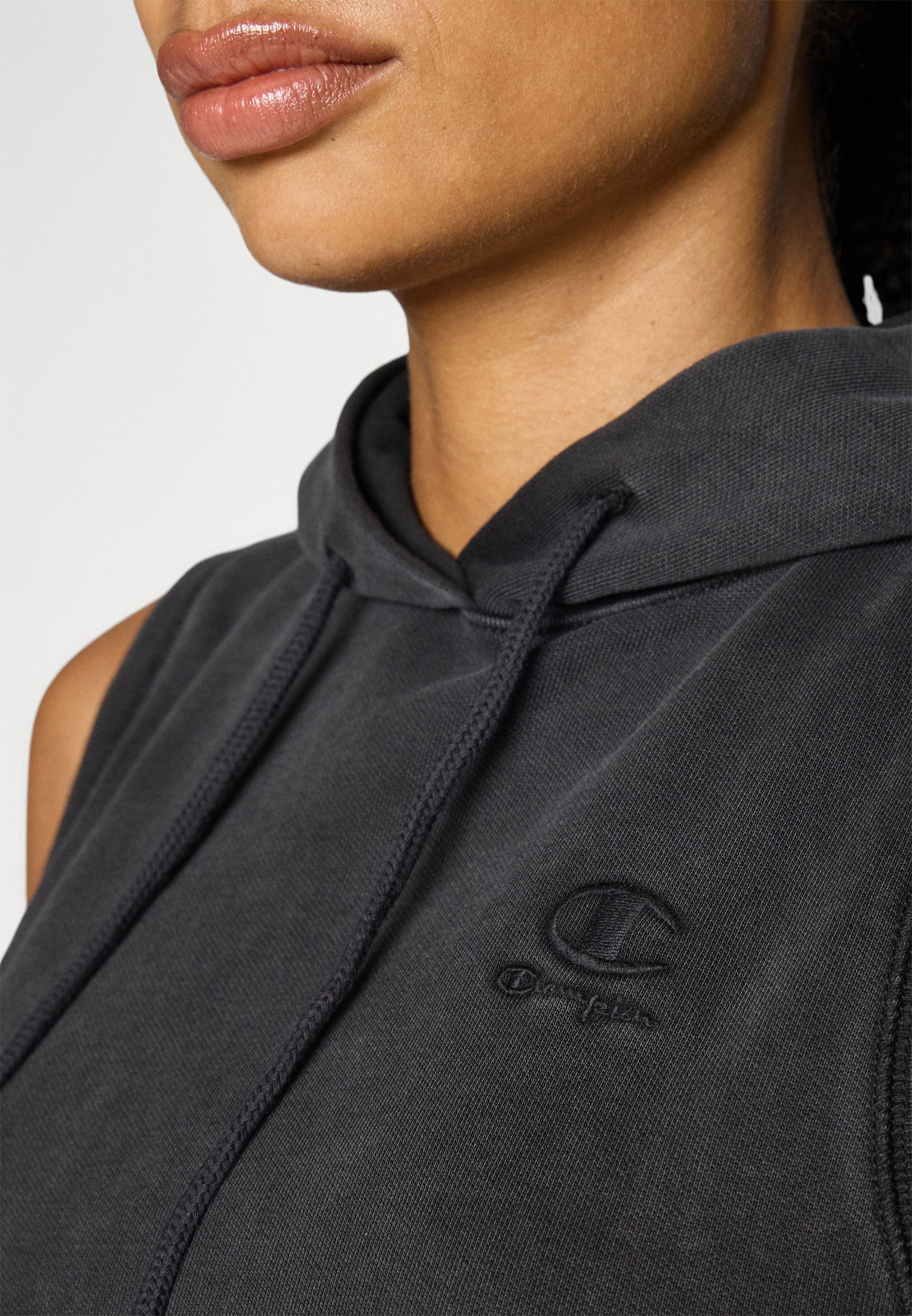 Champion SLEEVELESS HOODIE