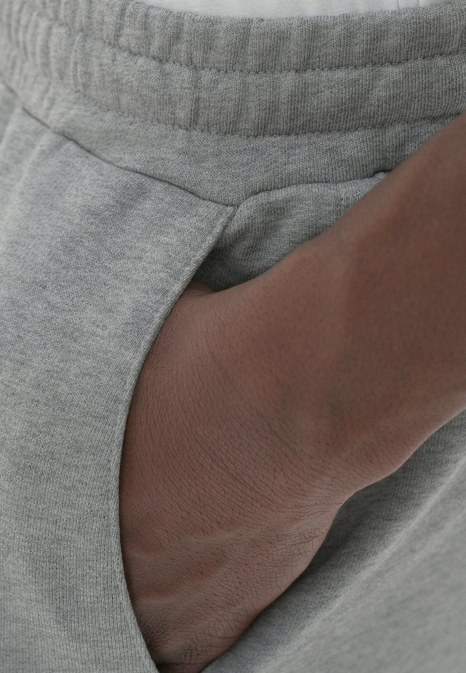 KARL LAGERFELD Jogginghose Media 7