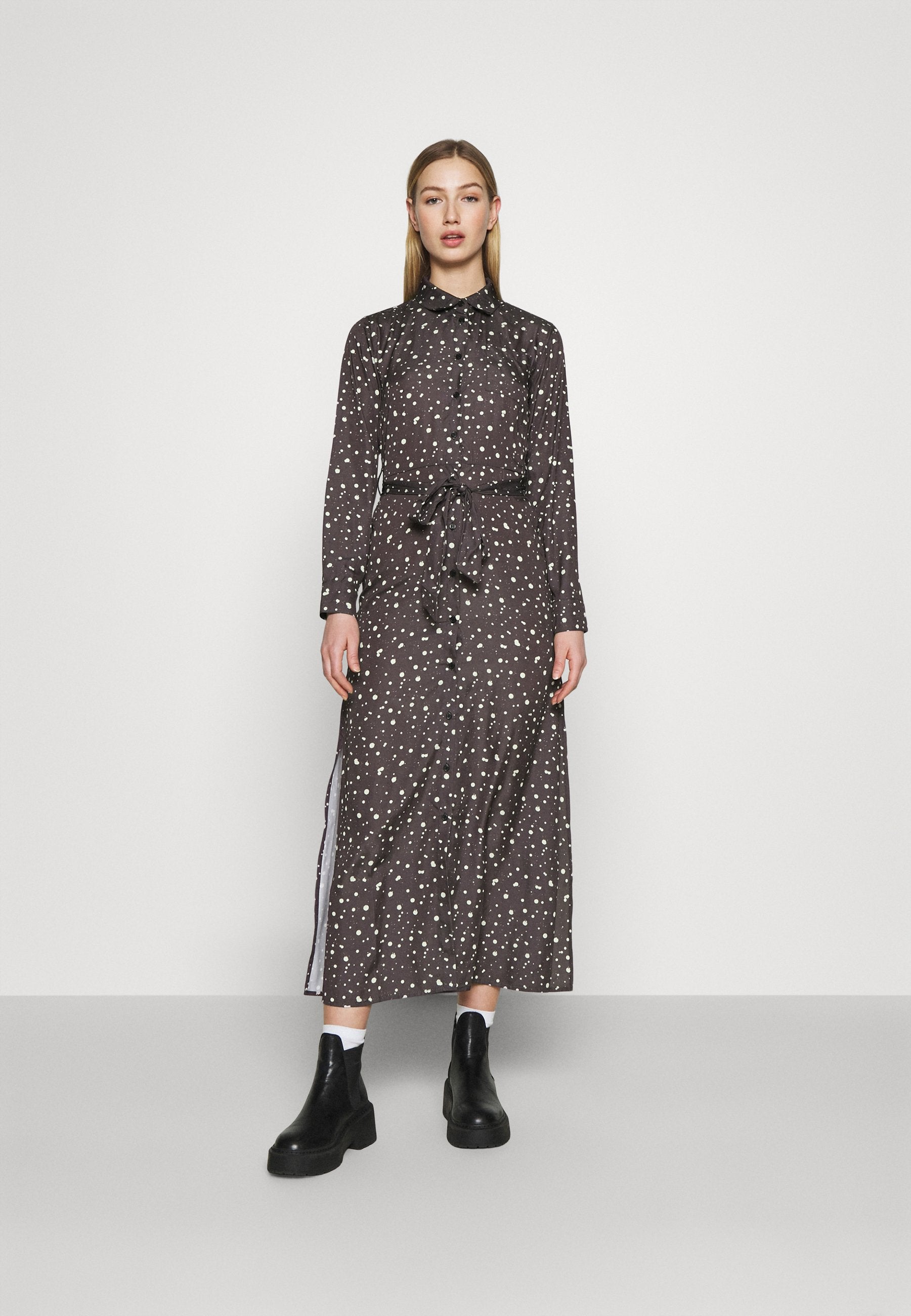 NU-IN BELTED DRESS