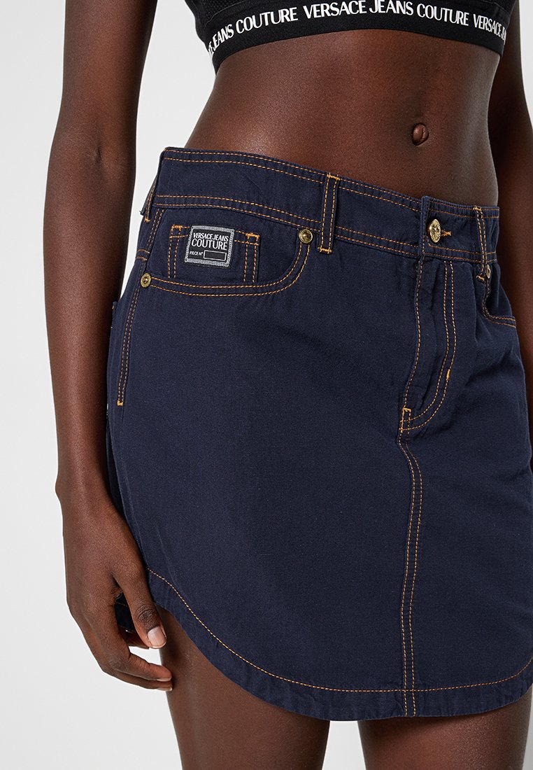 Versace Jeans Couture