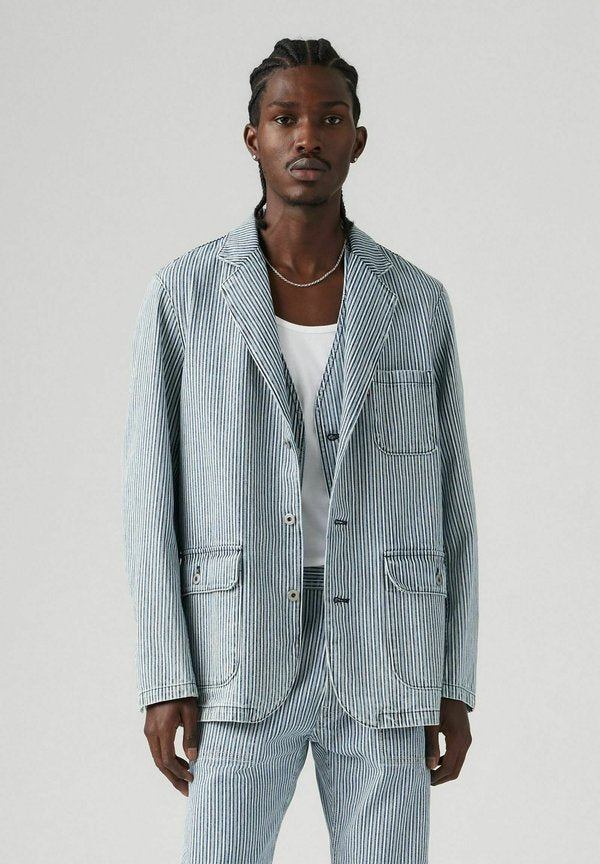 Levi's®