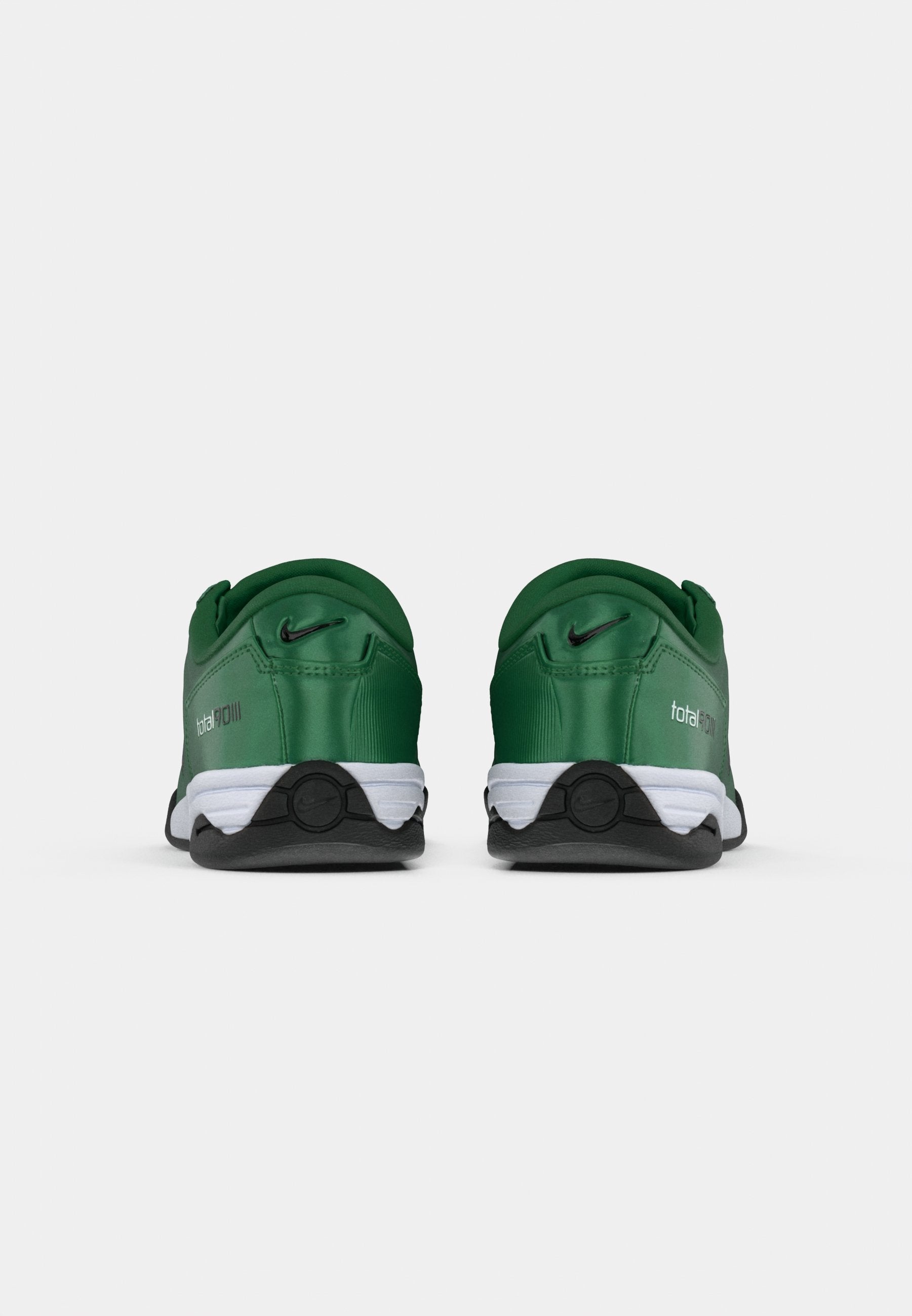 Nike Sportswear T90