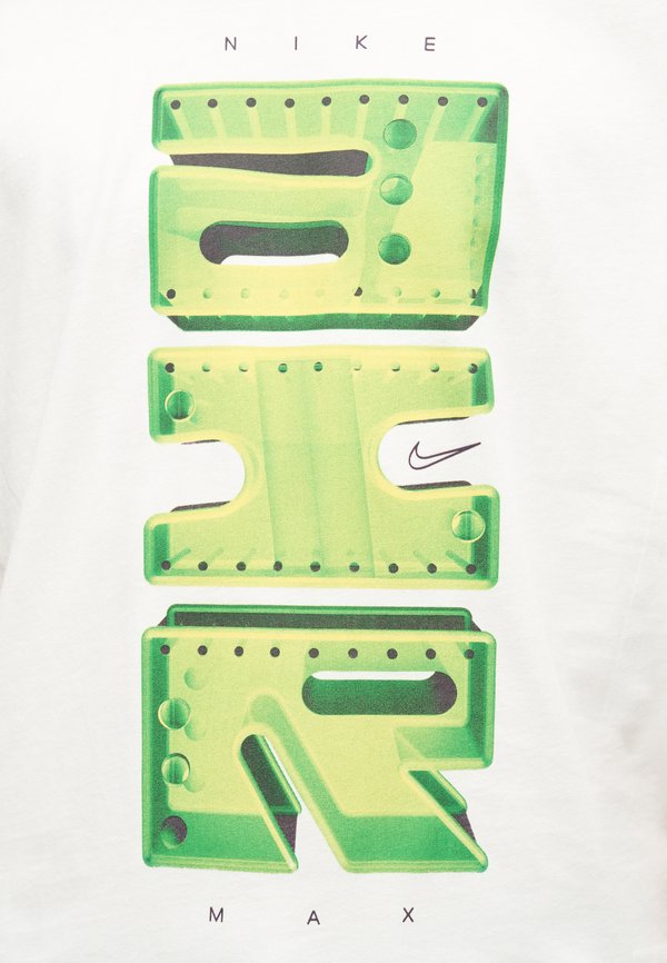 Nike Sportswear TEE DAY PLUS