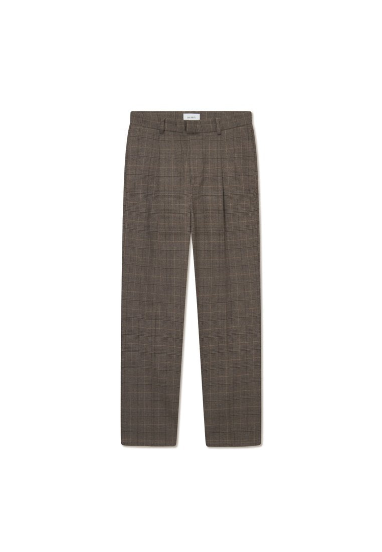 Braun karierte Hose mit lockerer Passform, flachem Bund, Gürtelschlaufen und glatter Textur. Geeignet für verschiedene Anlässe.