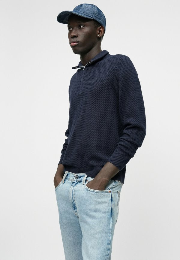 Abercrombie & Fitch VERSATILE