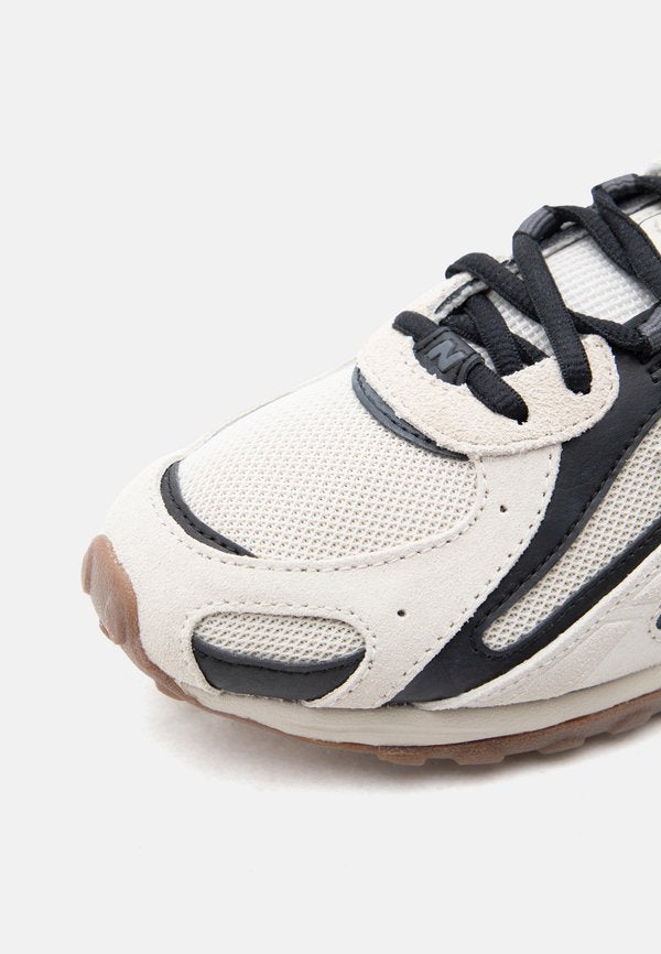 New Balance UNISEX