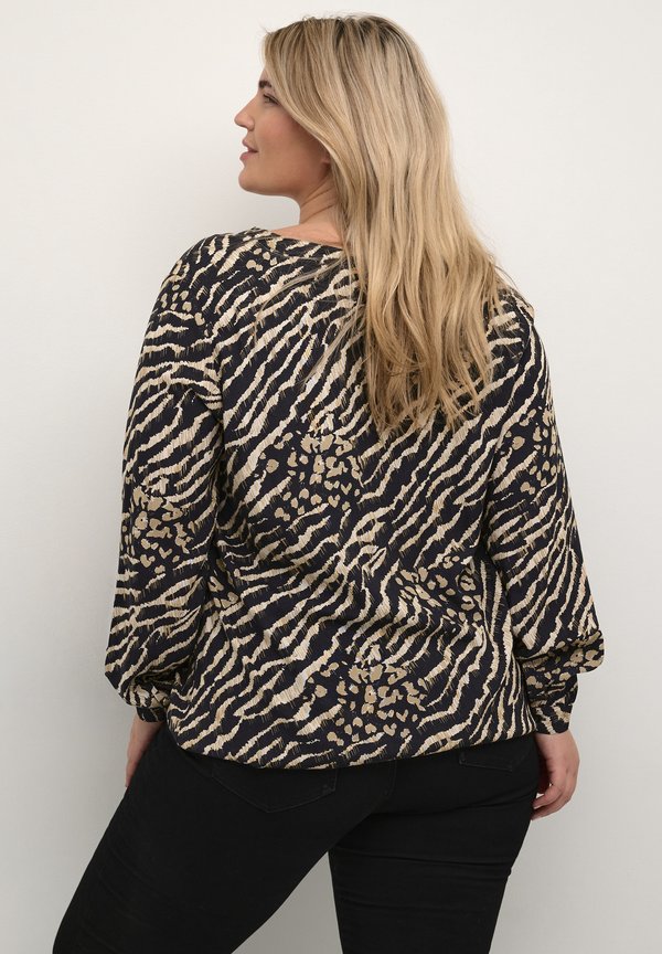 Kaffe Curve DIANA