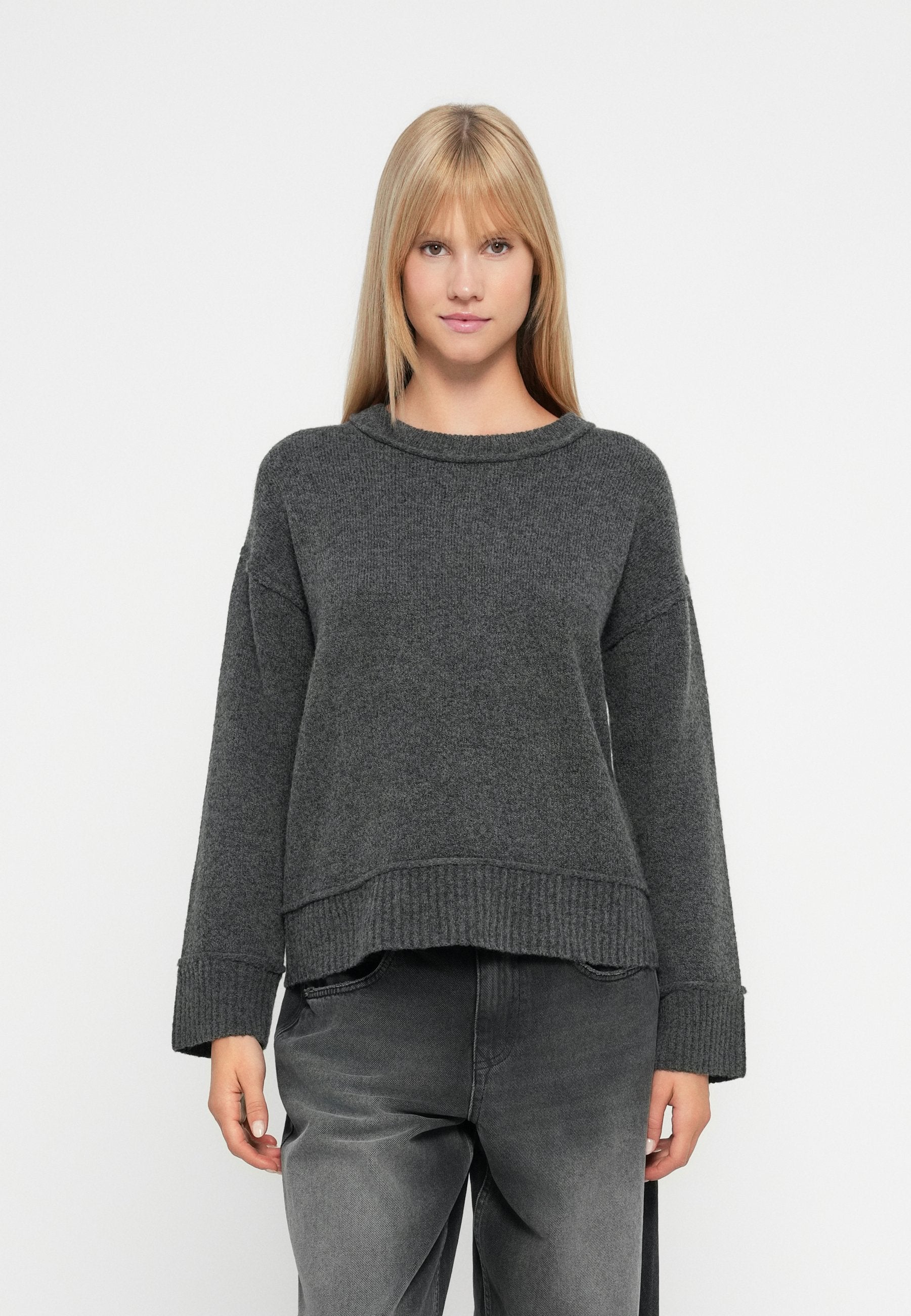 ONLY ONLHAZEL LIFE DETAIL O NECK
