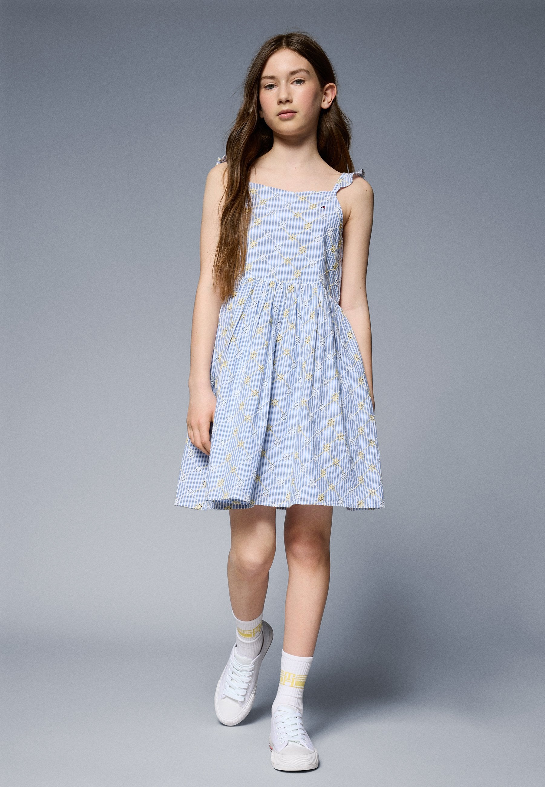 BRODERIE ANGLAISE DRESS  Media 2