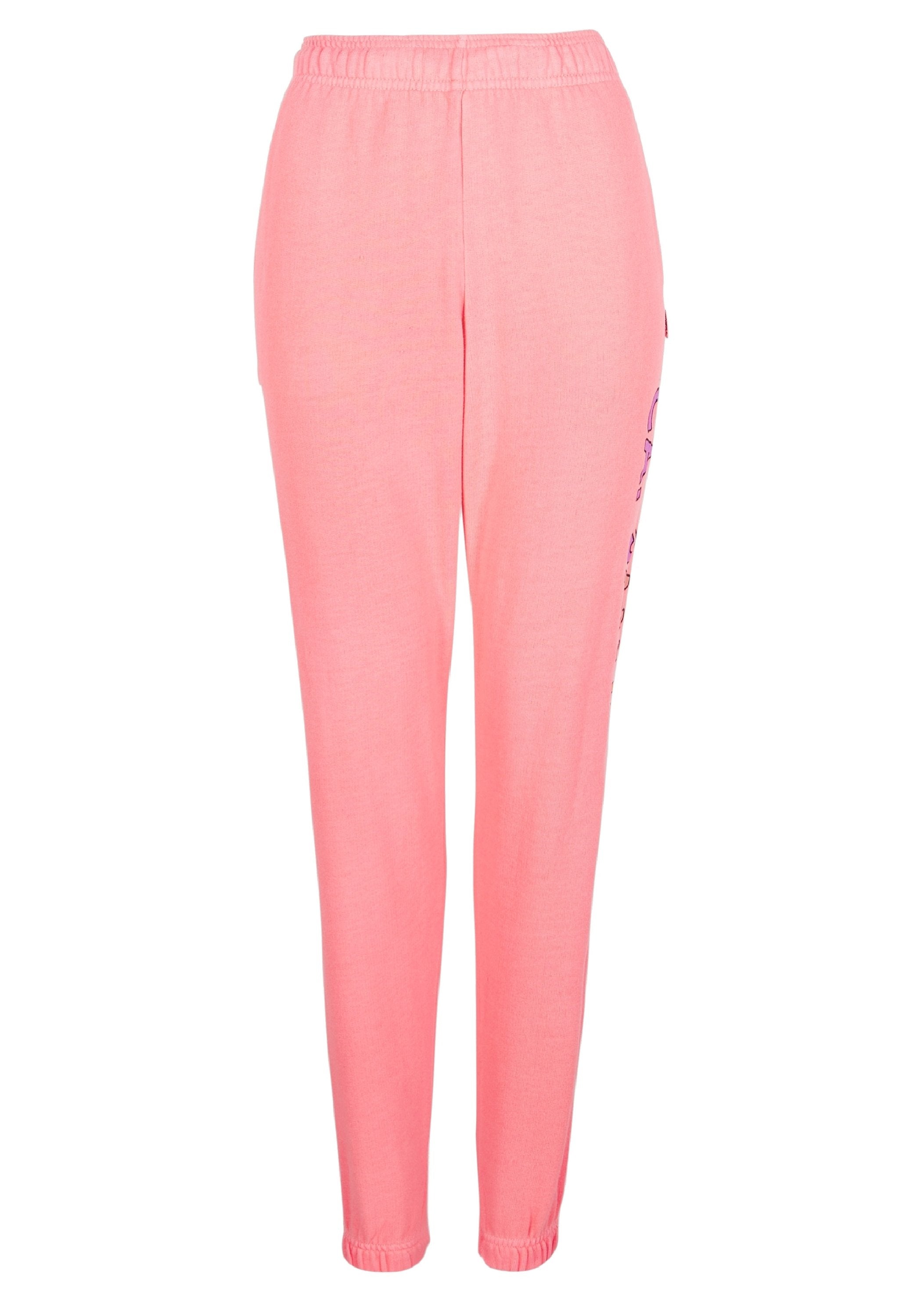 Rosa Sweatpants mit elastischem Bund, eng zulaufenden Beinen und seitlichem Logo-Detail in Lila. Weicher Stoff mit glatter Textur.