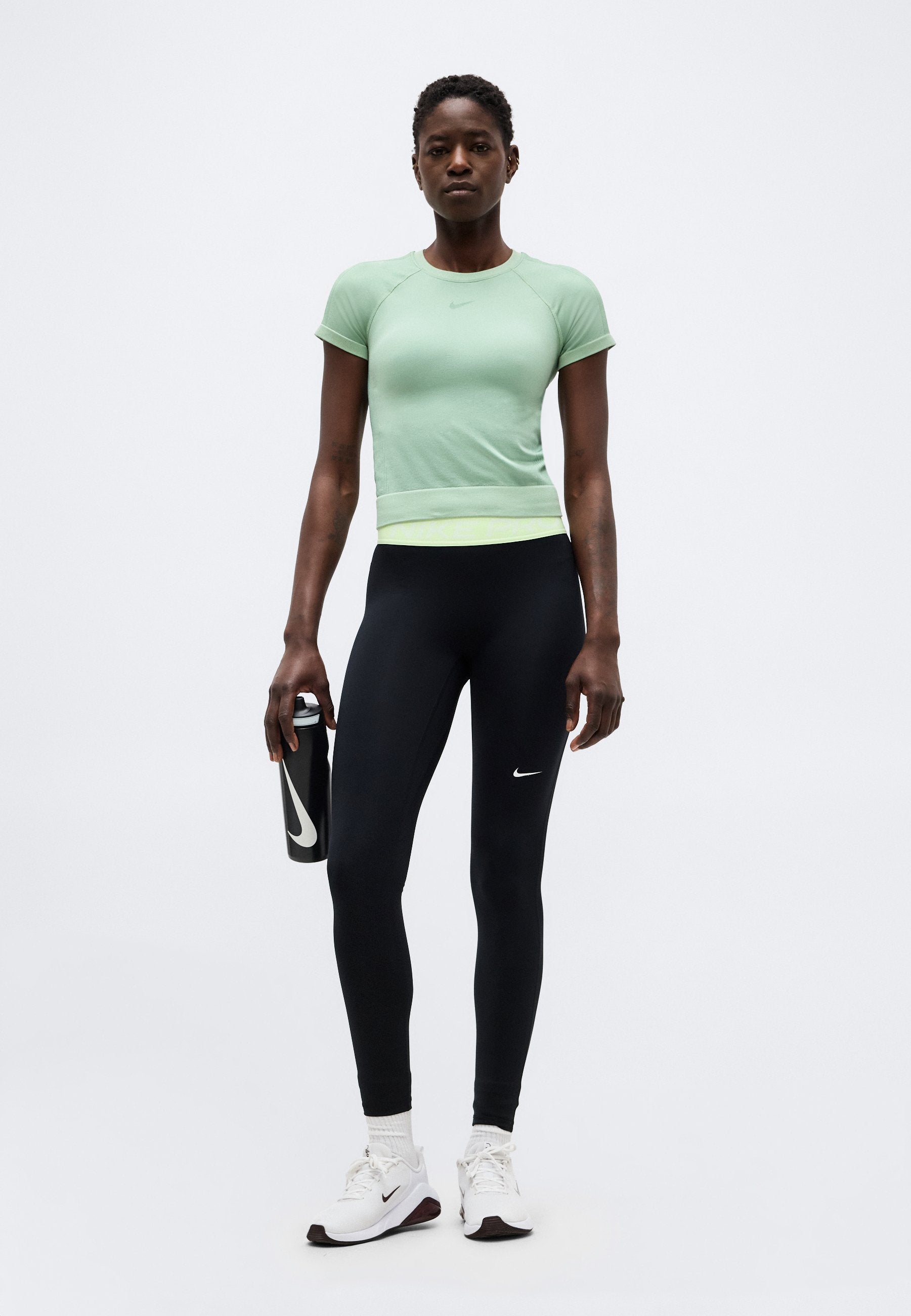 Nike Performance