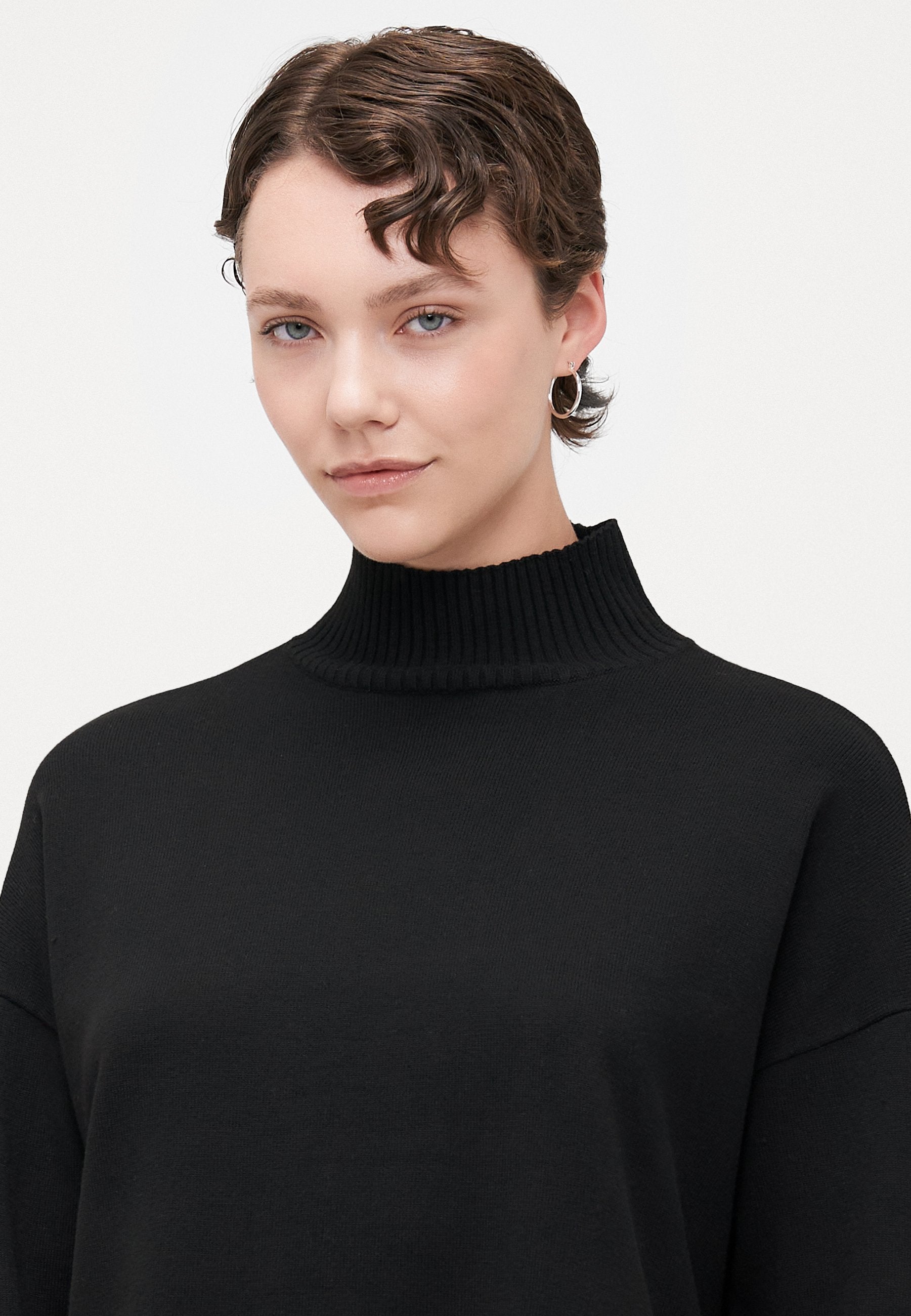 ONLCOCO LIFE HIGH NECK Media 5