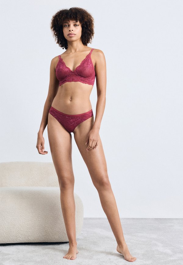 Triumph AMOURETTE CHARM