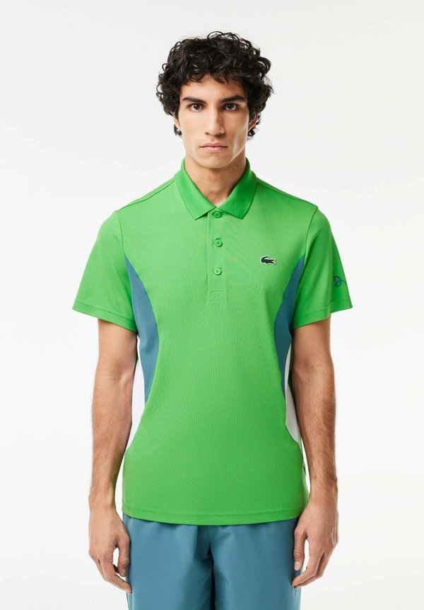 Lacoste Sport