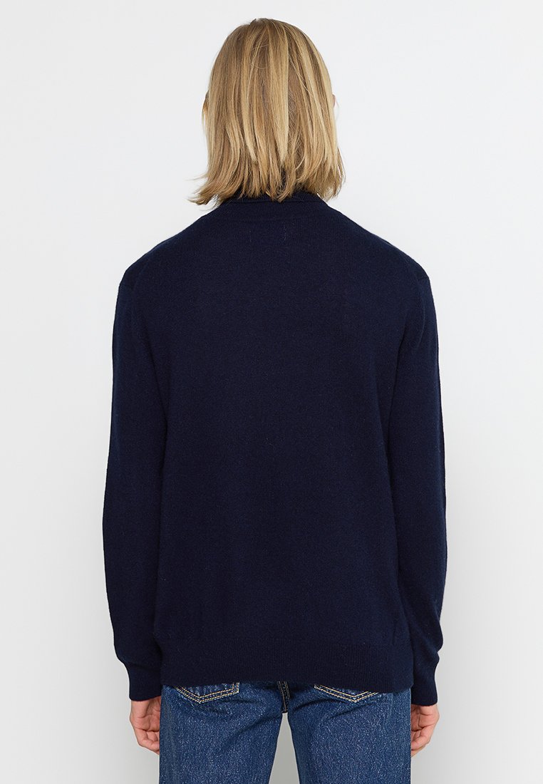Authentic Cashmere BANGE