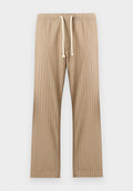 Beige leichte Hose mit vertikalen Streifen, elastischem Bund und weißem Kordelzug, gerader Beinschnitt.