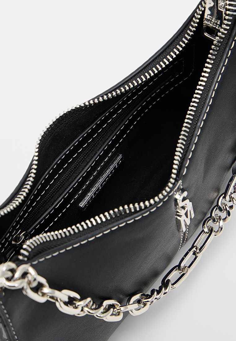 Steve Madden BMIKAL
