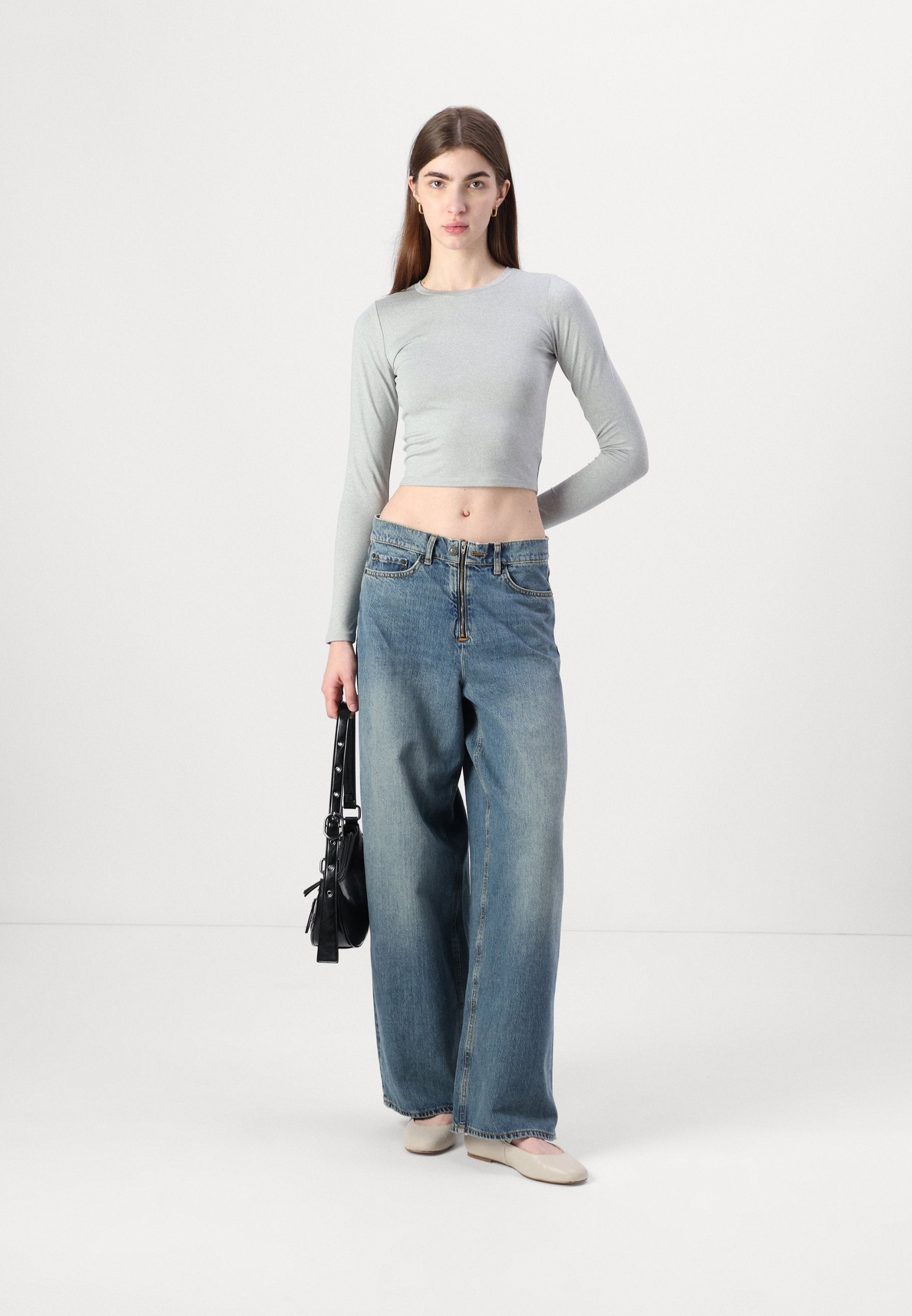 Hollister Co. FLAT SEAMLESS CREW