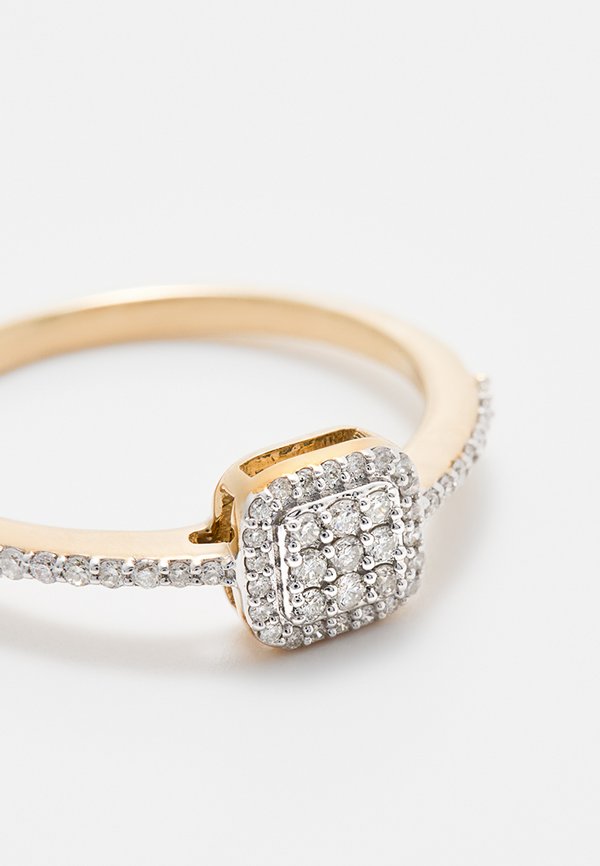 Revoni 0.17 CT DIAMOND