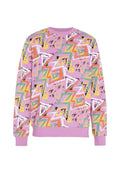 Lila Sweatshirt mit langen Ärmeln und bunten abstrakten geometrischen Formen in Orange, Gelb, Grün, Weiß und Schwarz über den gesamten Stoff.