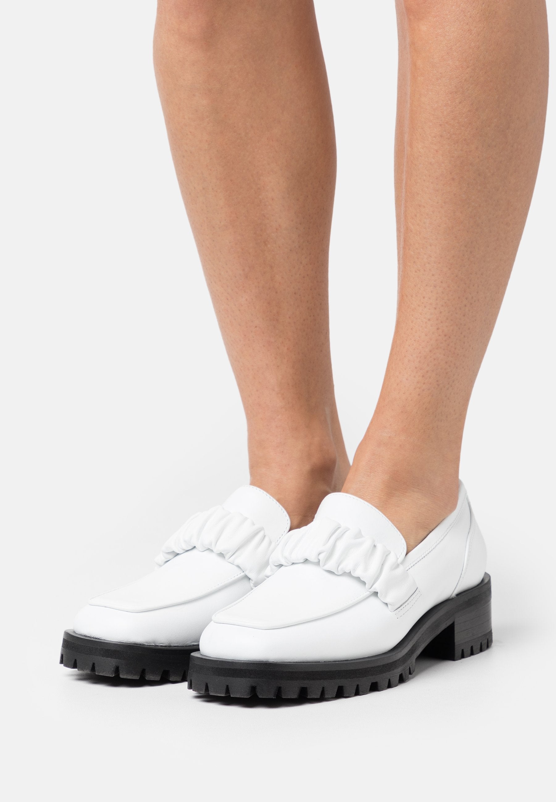 Elleme CHOUCHOU SQUARE LOAFER