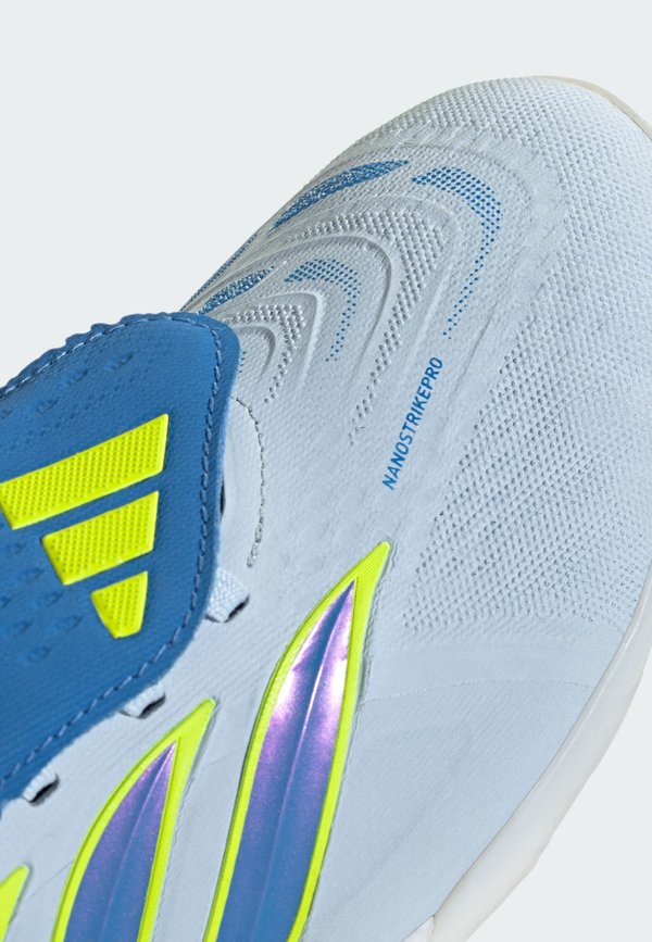 adidas Performance PREDATOR PRO FOLD-OVER TONGUE