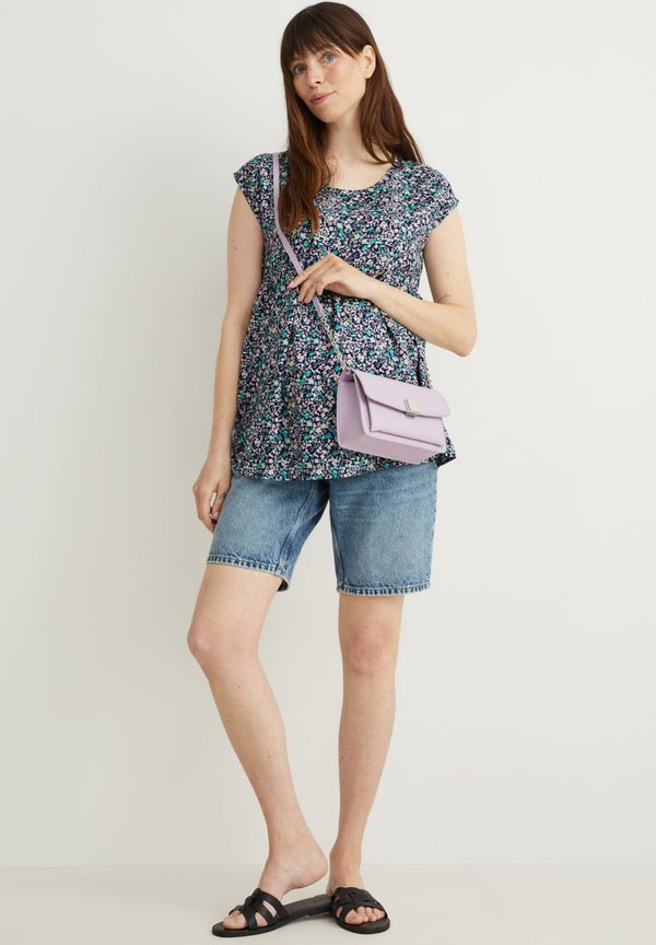 C&A MATERNITY