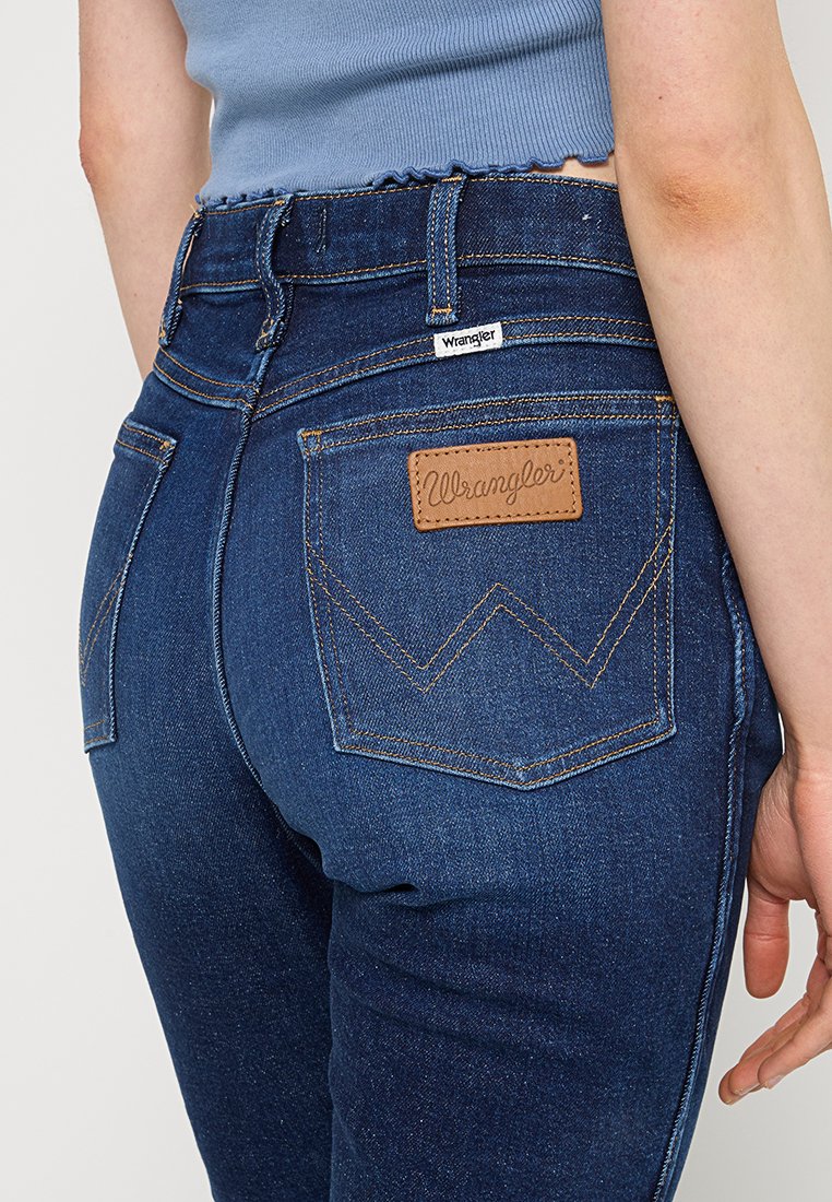 Wrangler SIENNA
