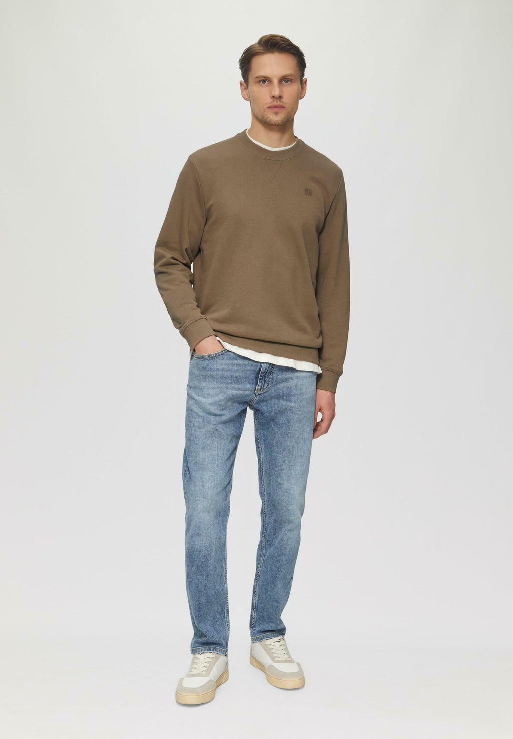 s.Oliver CREW NECK MIT LOGO-STICKEREI