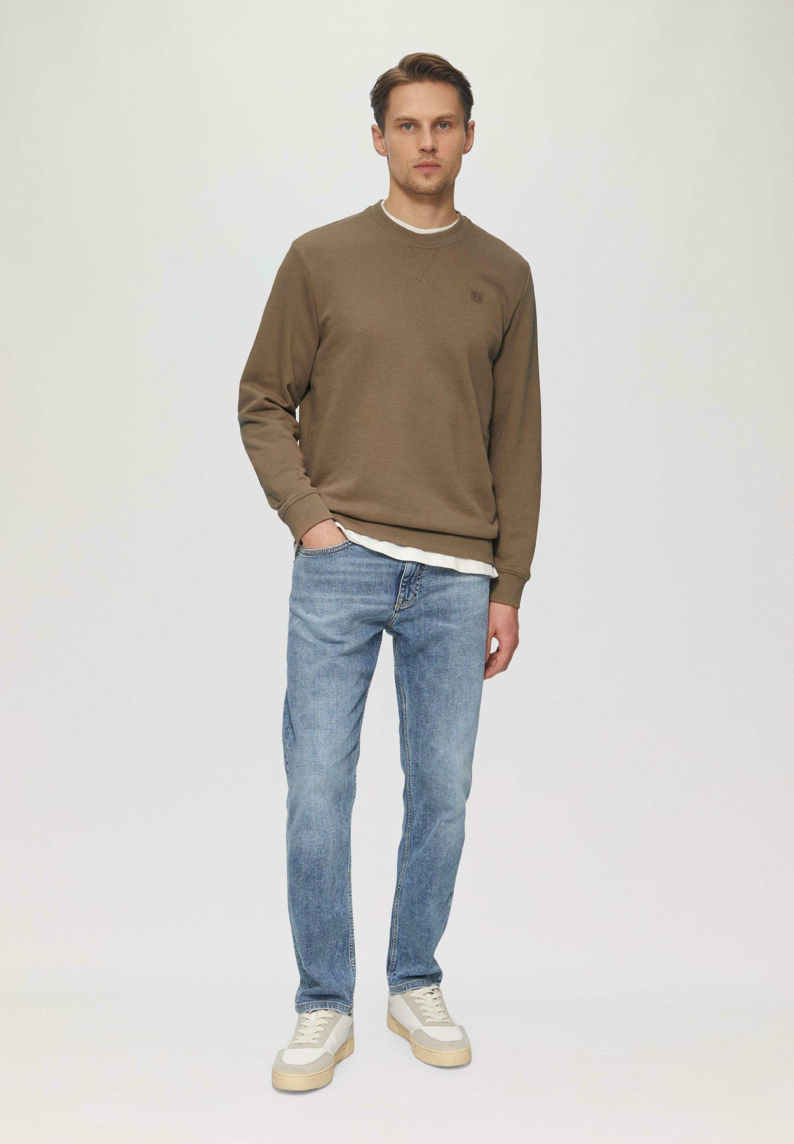 s.Oliver CREW NECK MIT LOGO-STICKEREI