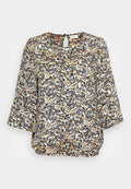 Blumenbluse mit dunklem Hintergrund, mit blauen und gelben Blumen, runder Halslinie, dreiviertel Ärmeln und einem Schlüssel-Detail am Rücken.