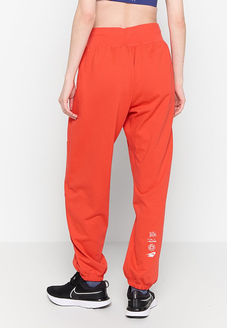 Nike Sportswear OVERSIZED