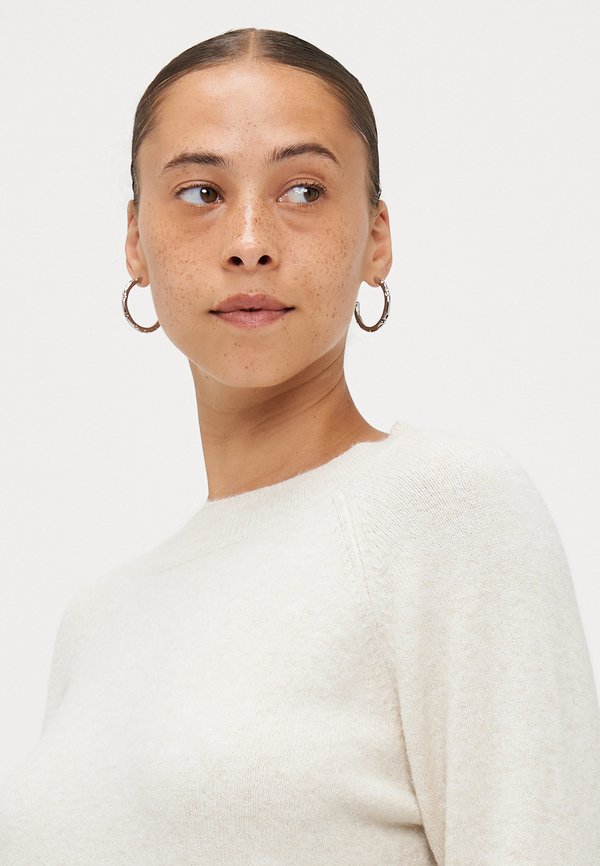 Vero Moda Petite VMDOFFY O NECK