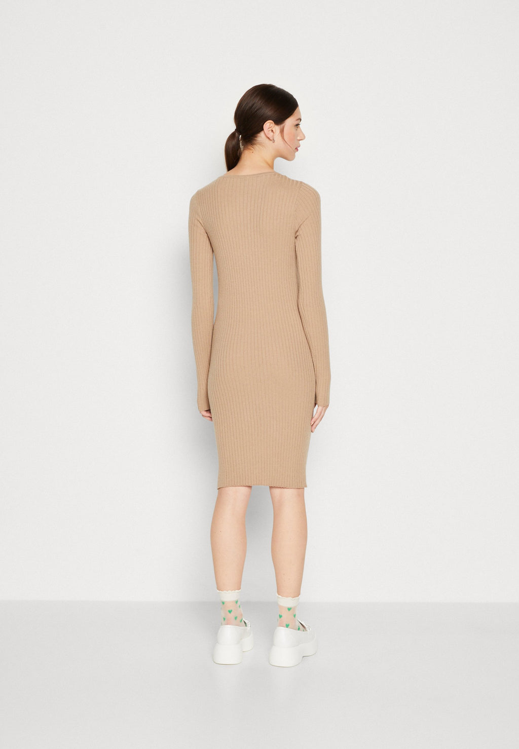 Pieces PCSAFILA V NECK DRESS