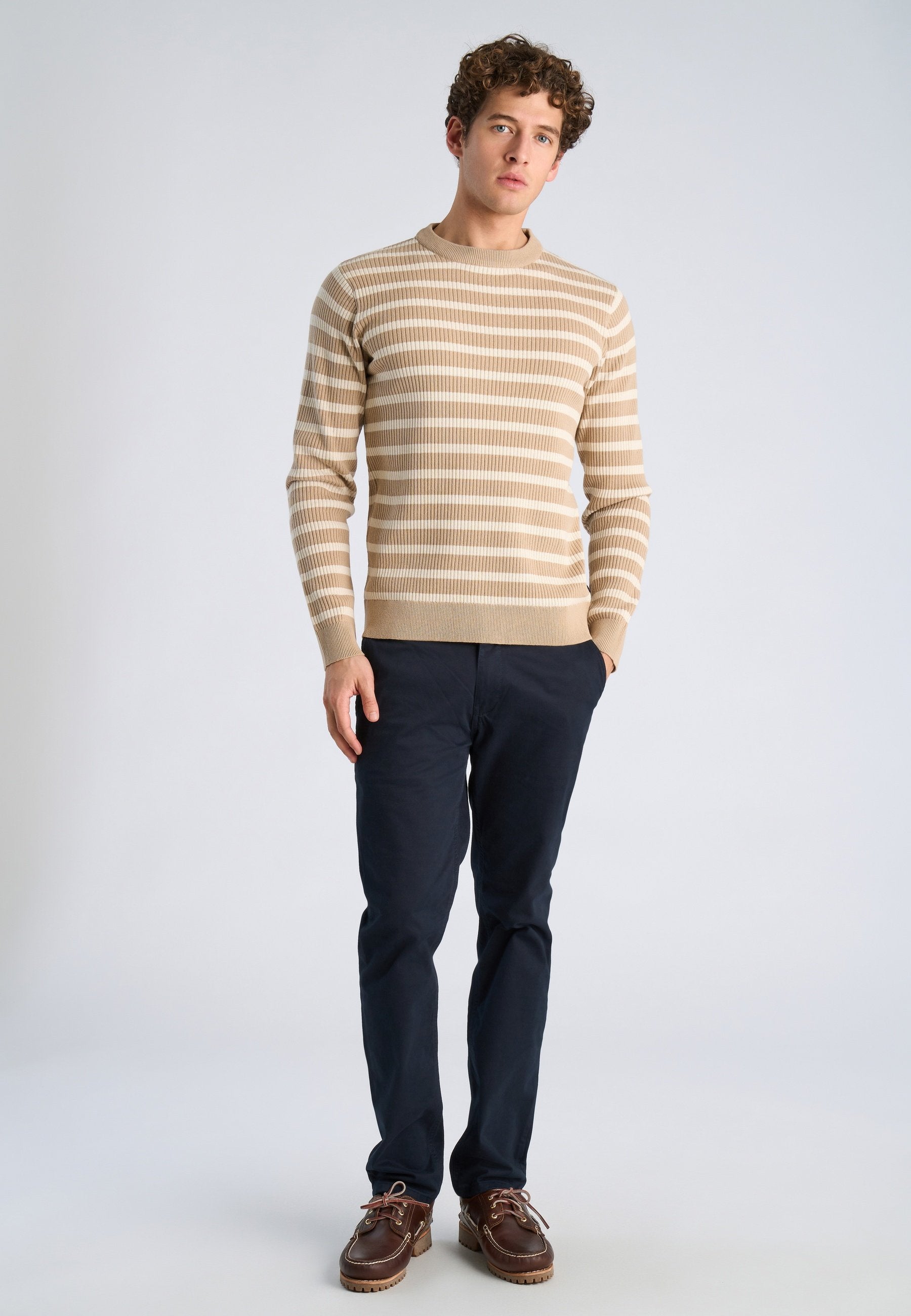 CREW NECK Media 2