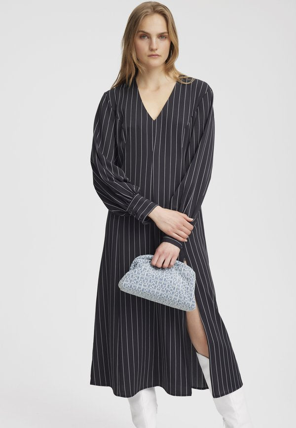 Gestuz FRYLA P V-NECK MIDI