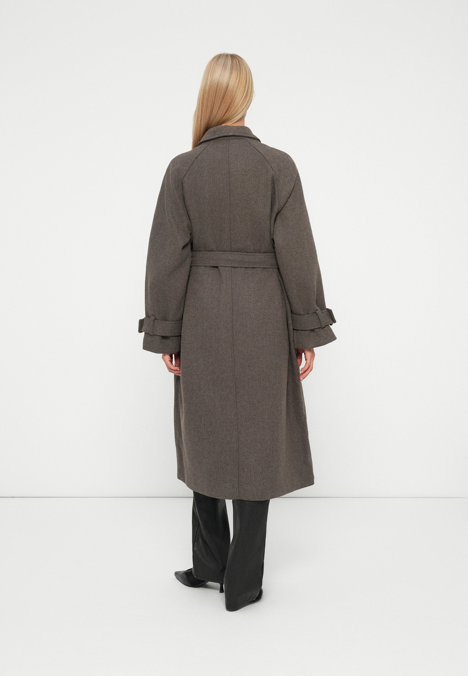 Object OBJEMMA COAT