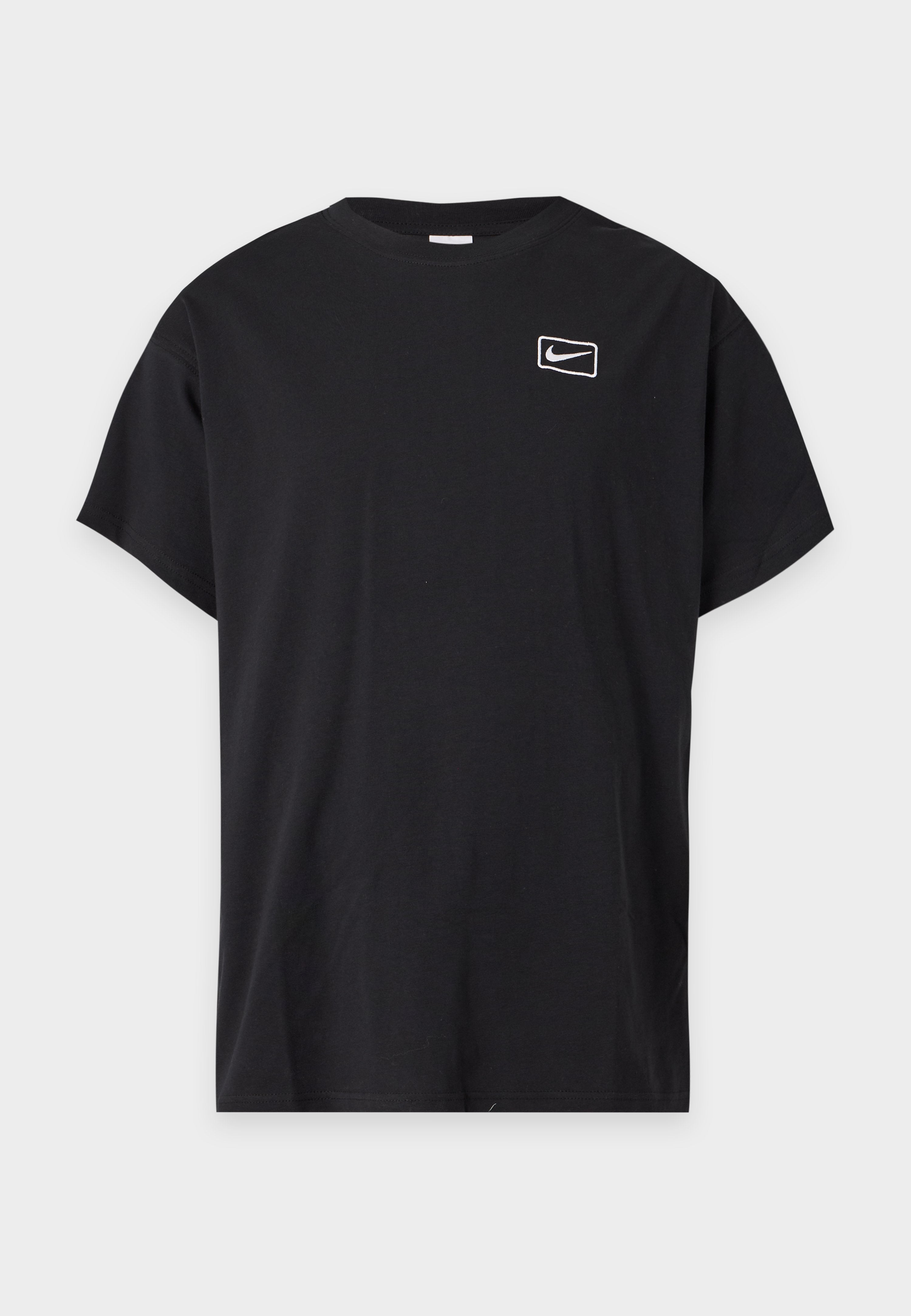 Nike Sportswear