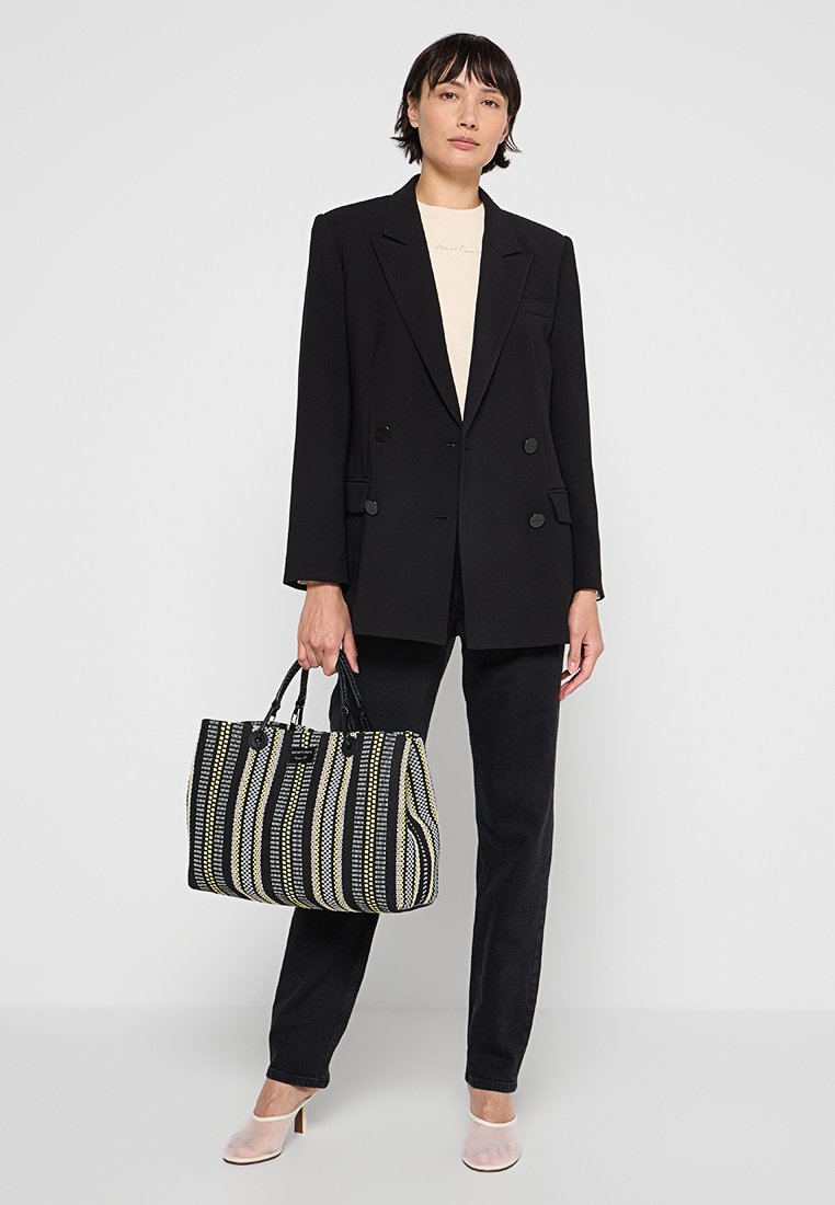 Armani Exchange Blazer Media 2