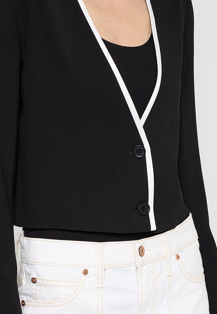 KARL LAGERFELD Leichte Jacke Media 5