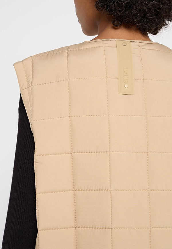 Rains LINER