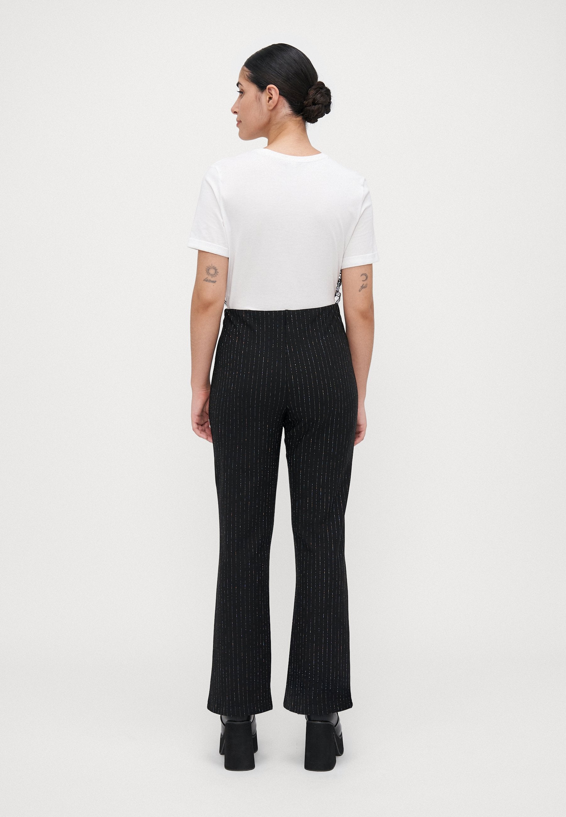 ONLLISA SHINE PINSTRIPE FLARED Media 4