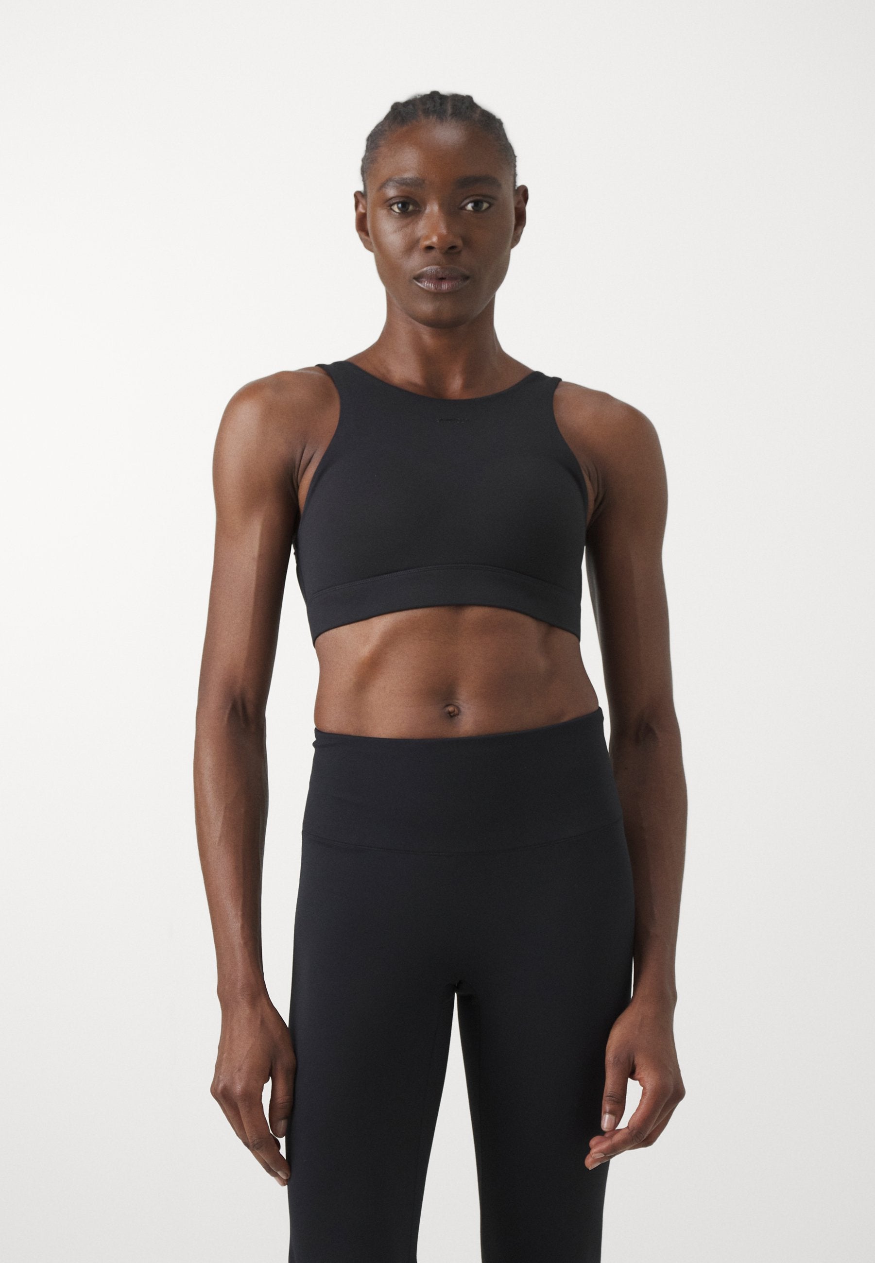 Stronger HIGH SUPPORT BRA