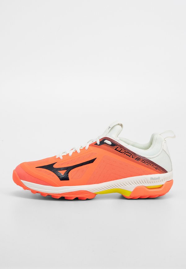 Mizuno WAVE PANTHERA
