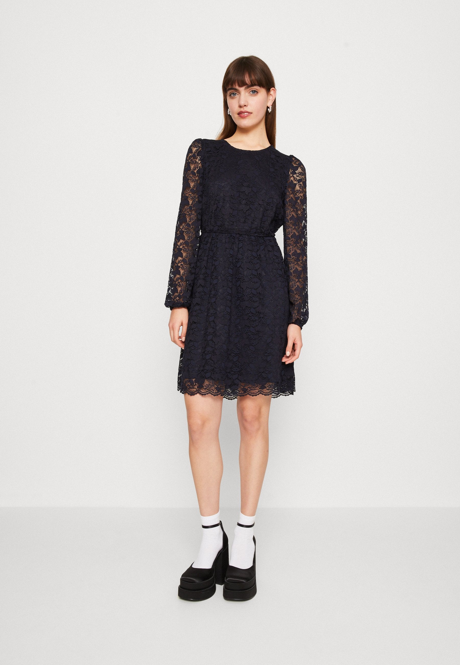 ONLANN DRESS Media 3